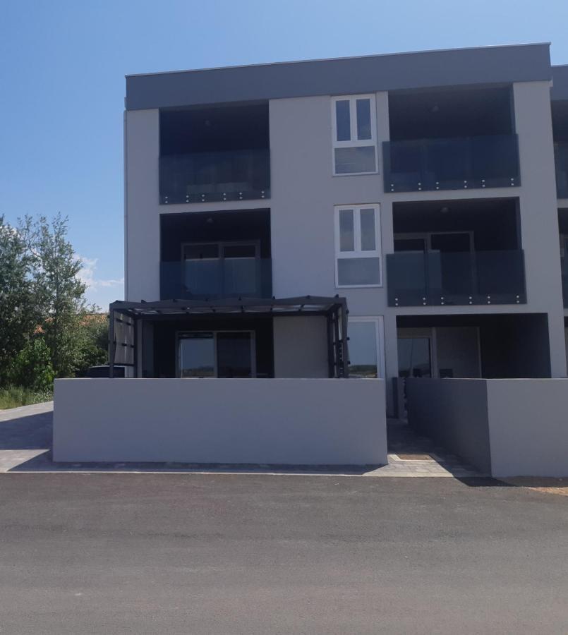 Apartmani Sunside Nin Zewnętrze zdjęcie